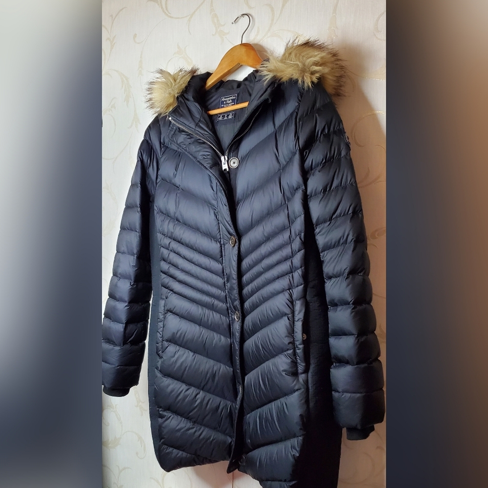 Abercrombie & Fitch Down Jacket Full Zip And Button With Hoodie LARGE